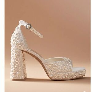 Dolce Vita Pandro Pearl Heels